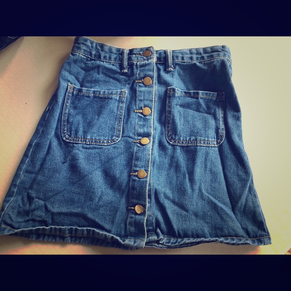 Denim skirt